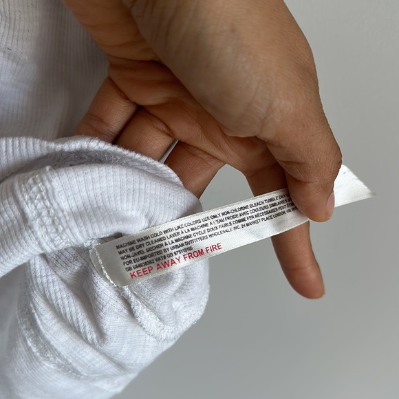 Free People intimately White Racerback tank top XS fitted / cropped - Picture 7 of 7